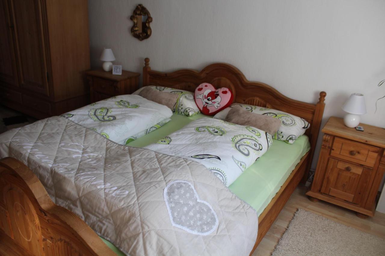 Apartment Anno- Ihre Wohlfuehloase Mit Garten In Klingenbrunn Spiegelau